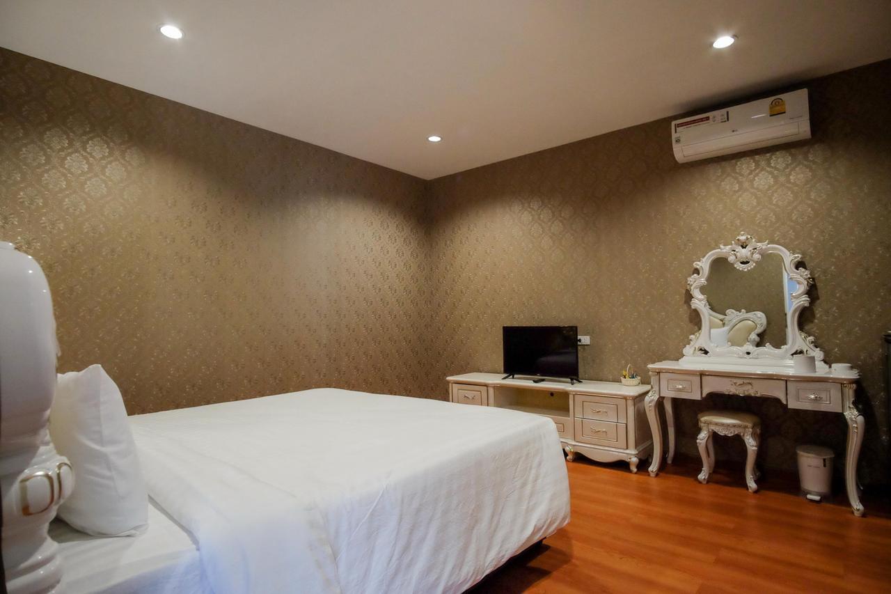 The O-Zone Airport Inn Bangkok Kültér fotó